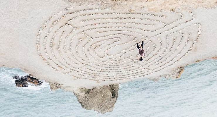 Navigate the Startup Maze with Ease: MG's Private Label Packages